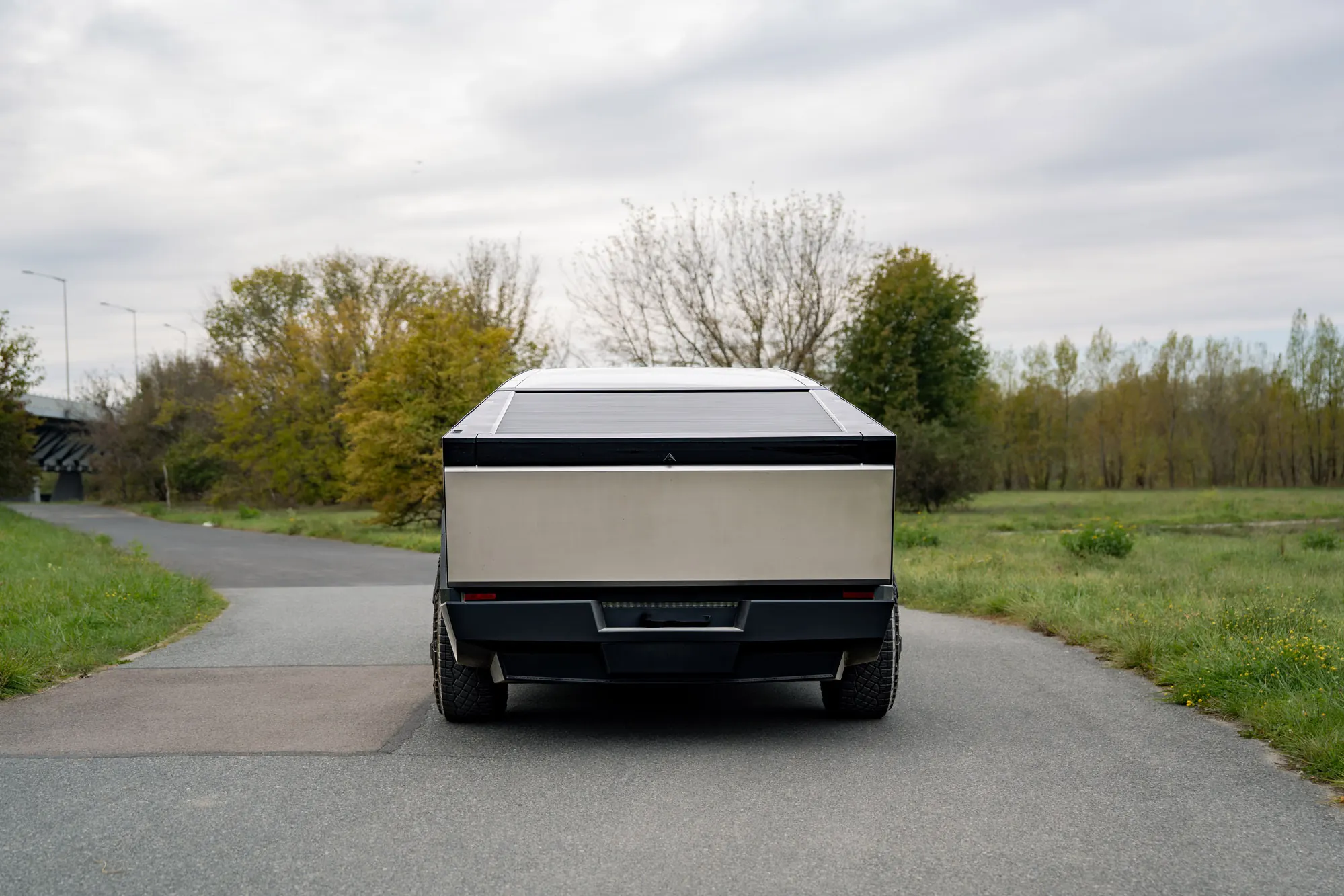 Tesla Cybertruck — zdjęcie 5