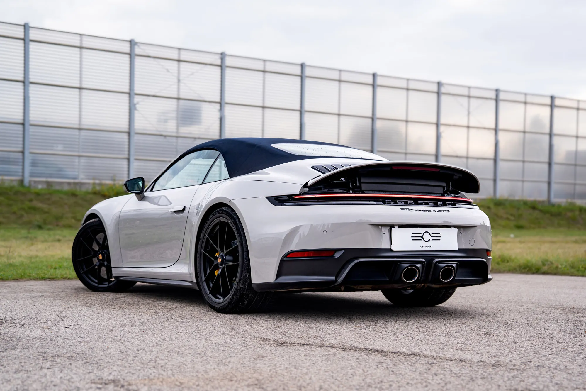 Porsche 911 Carrera 4 GTS Cabrio — zdjęcie 7